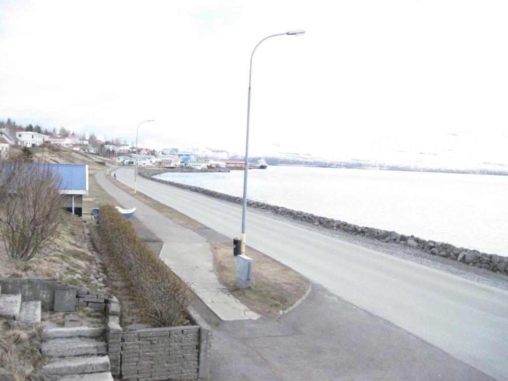 Hotel Capitano Neskaupstadur Luaran gambar